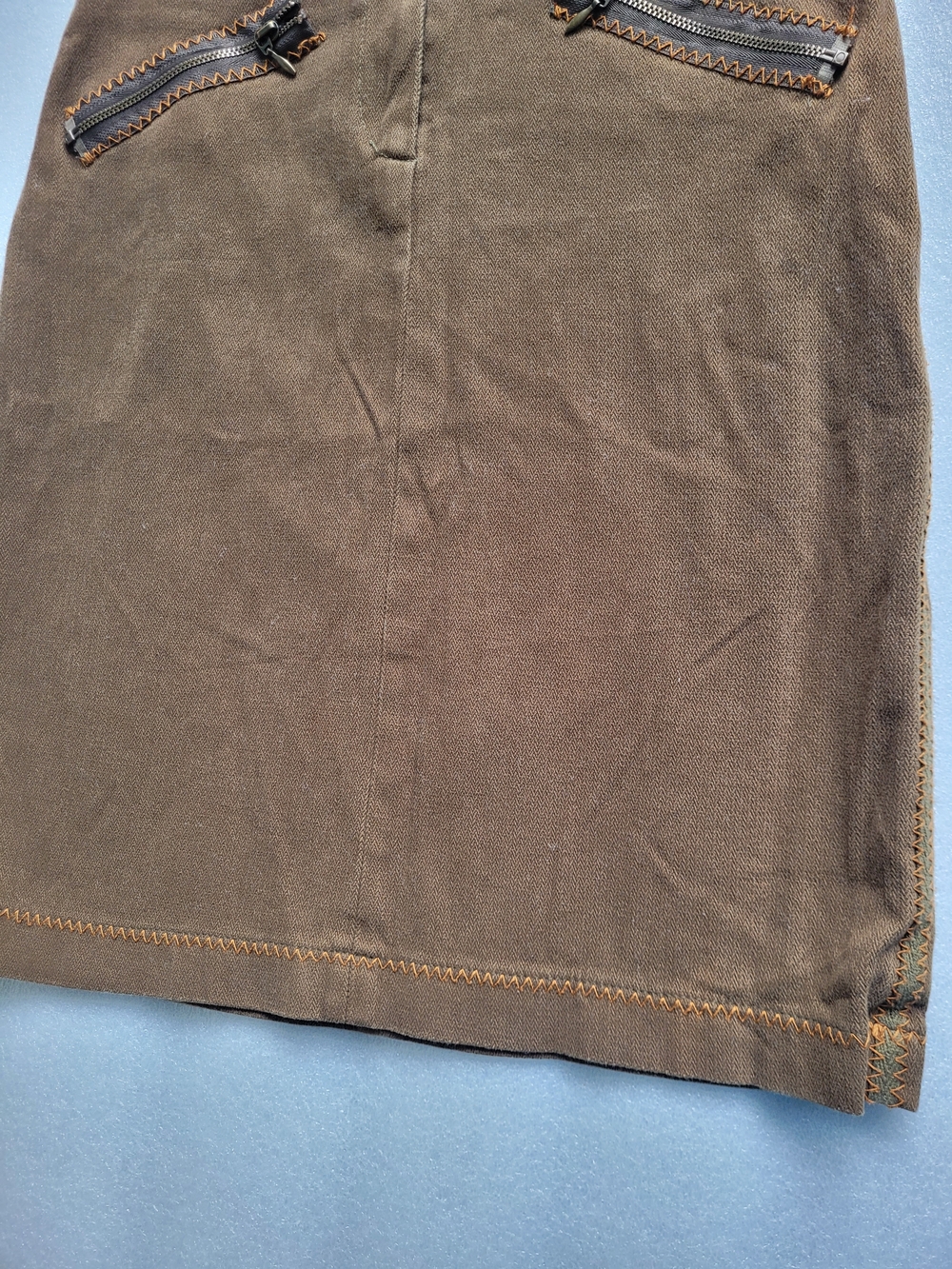 Vintage 90s Grunge Olive Green Mini Skirt with Zipper Accents XS / 2 - Picture 5 of 9